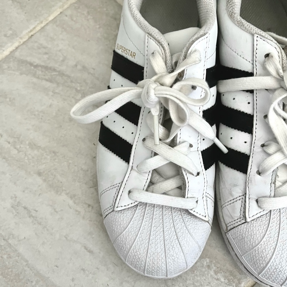 adidas Superstar Shell Tops Toe black and white